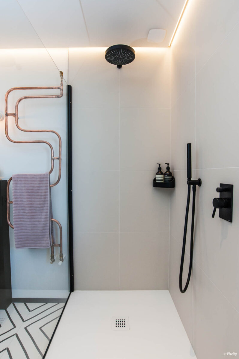 idée décoration salle de bain moderne tendance