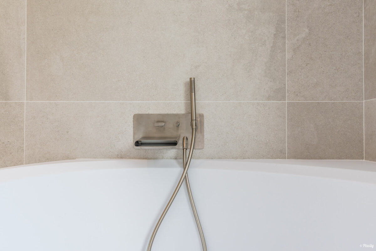 photographie salle de bain moderne béton ciré mur